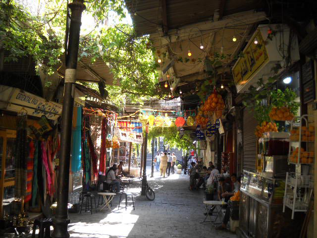 أسواق شارع النوفرة-دمشق